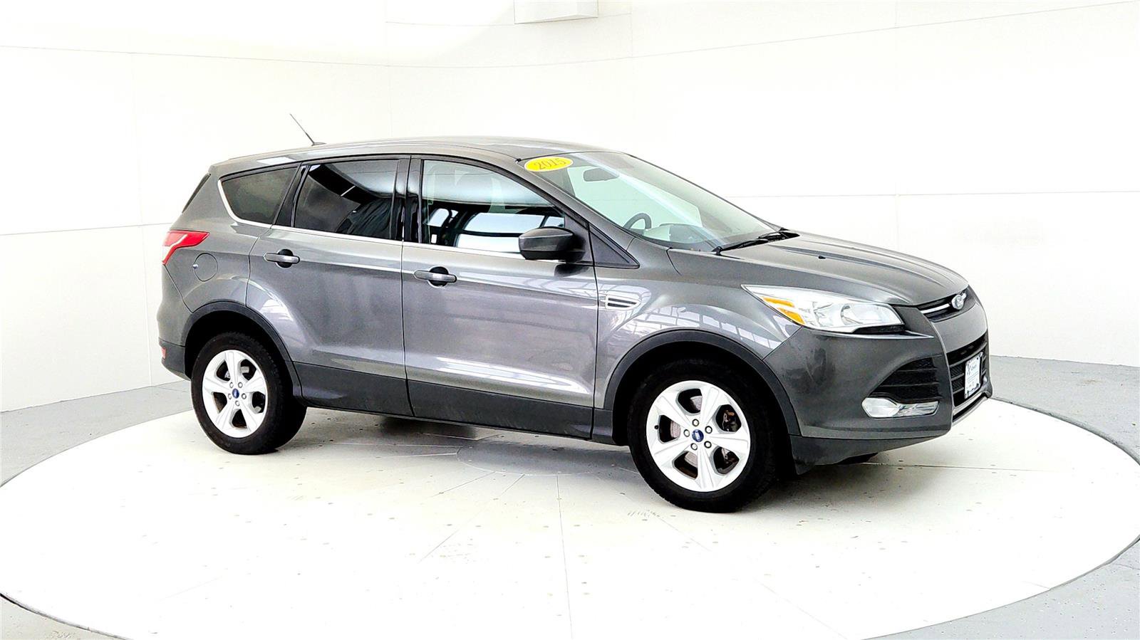 Used 2015 Ford Escape SE image 7