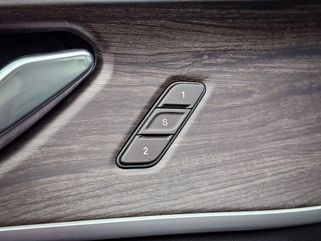 New 2026 Jeep Grand Cherokee Limited image 10