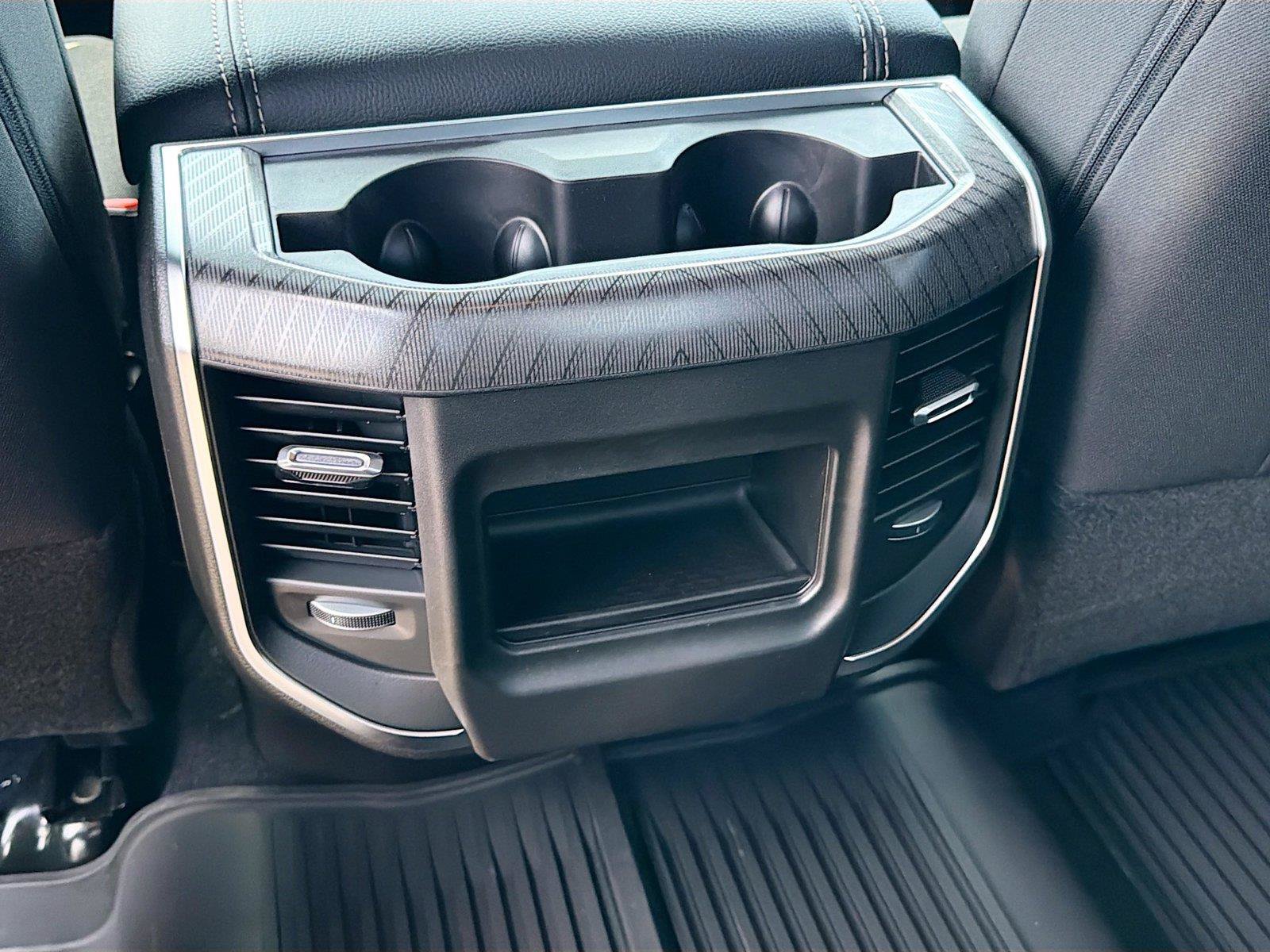 New 2026 RAM 2500 Big Horn AWD/4WD image 19