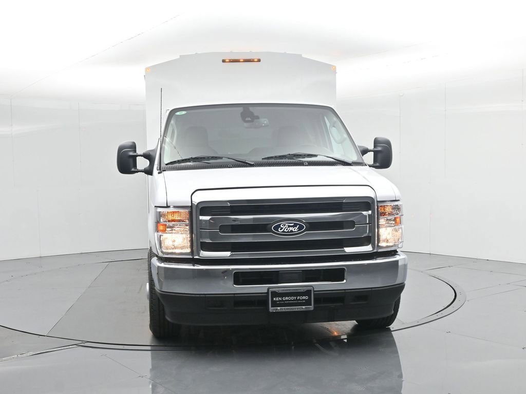 New 2026 Ford E-350 and Econoline 350 Super Duty w/ Power Equipment Group image 27