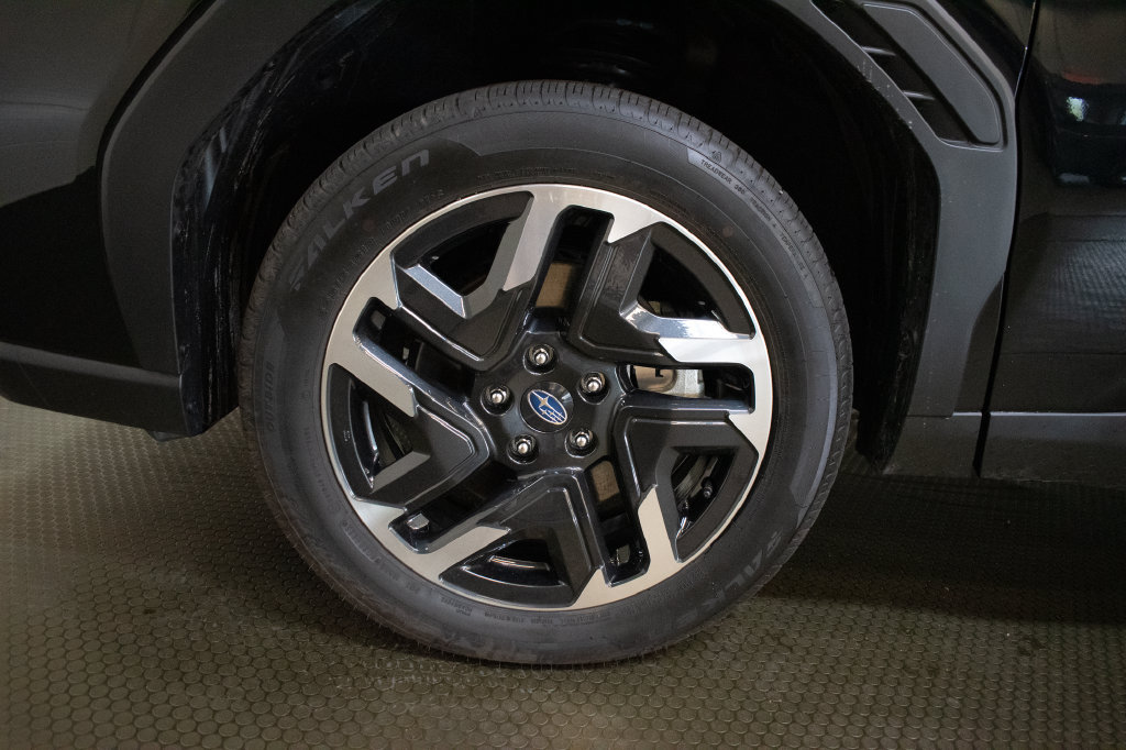 Used 2026 Subaru Forester Limited AWD/4WD image 9