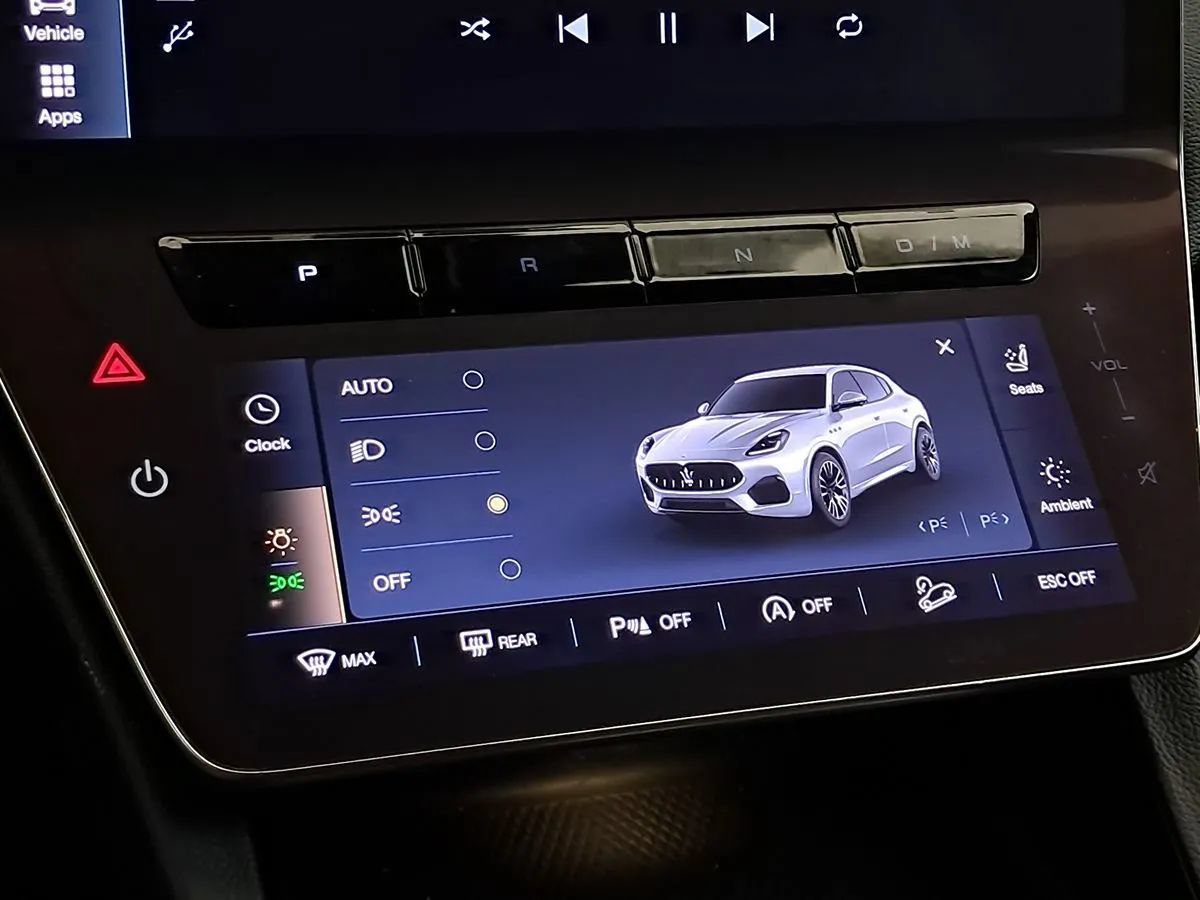 Used 2023 Maserati Grecale GT AWD/4WD image 35