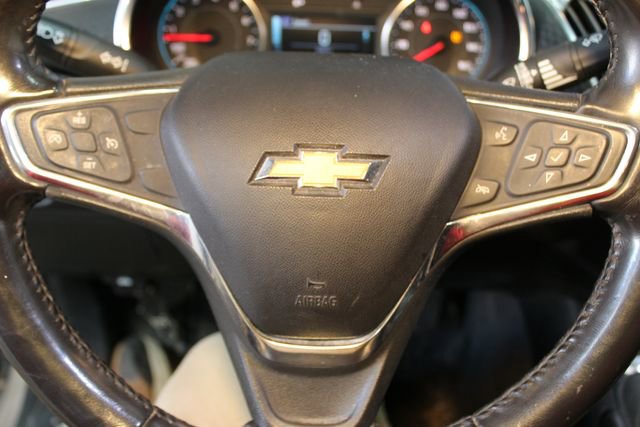 Used 2018 Chevrolet Malibu LT image 19