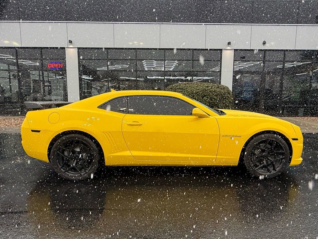 Used 2013 Chevrolet Camaro SS w/ RS Package image 8