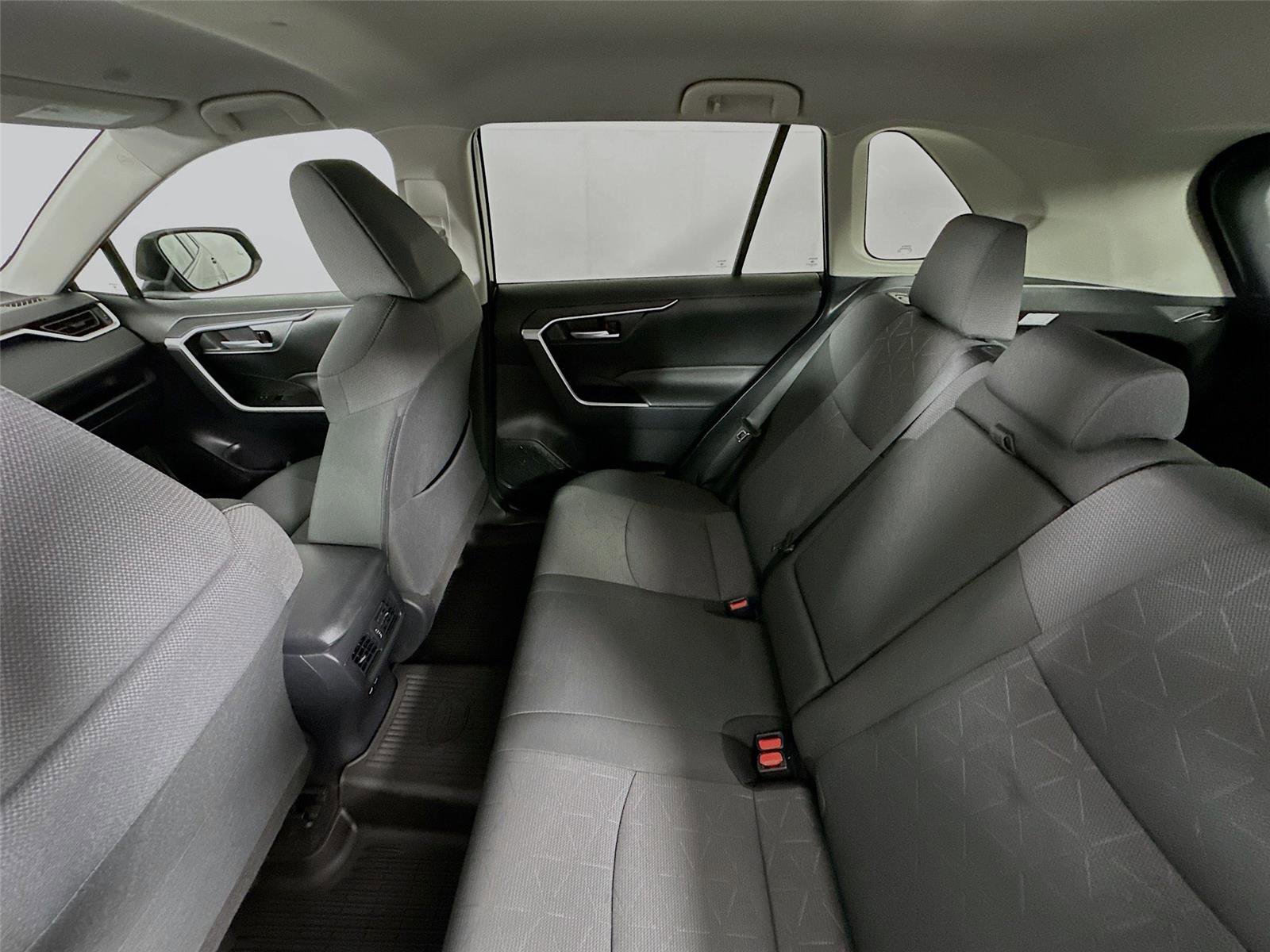 Certified 2025 Toyota RAV4 XLE AWD/4WD image 11