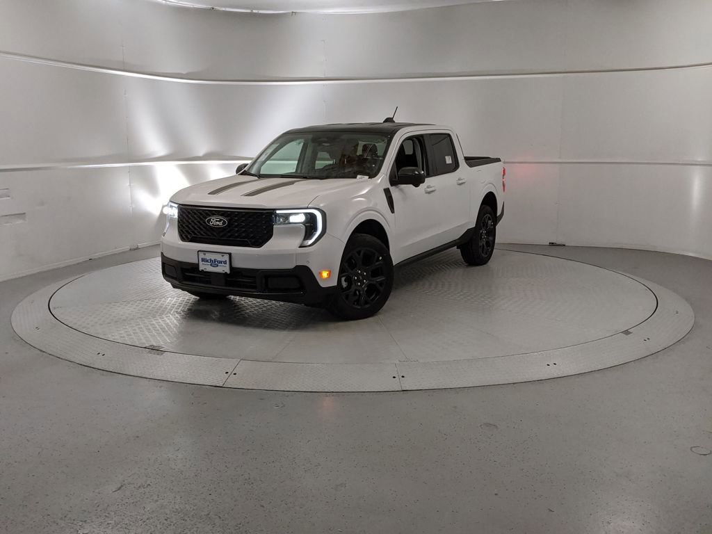 New 2025 Ford Maverick Lariat w/ Black Appearance Package image 6