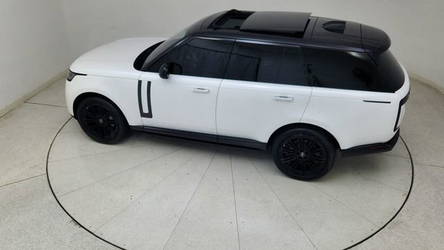 Used 2023 Land Rover Range Rover SE image 81