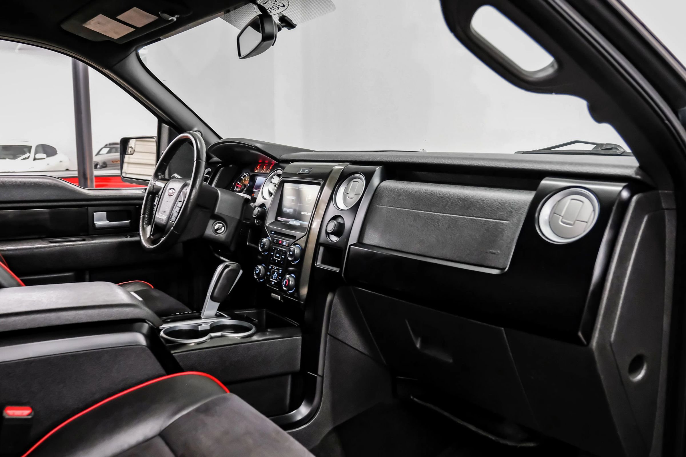 Used 2014 Ford F150 FX4 w/ FX Appearance Package image 13