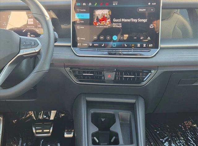 New 2026 Volkswagen Tiguan SE R-Line image 13