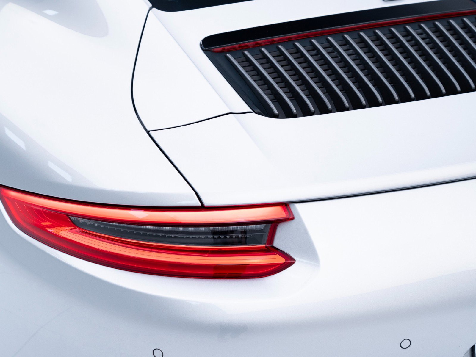 Certified 2018 Porsche 911 Carrera T image 14
