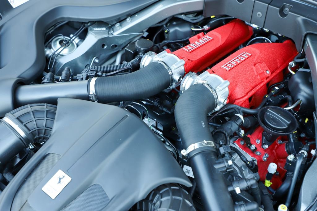 Certified 2024 Ferrari Roma image 29