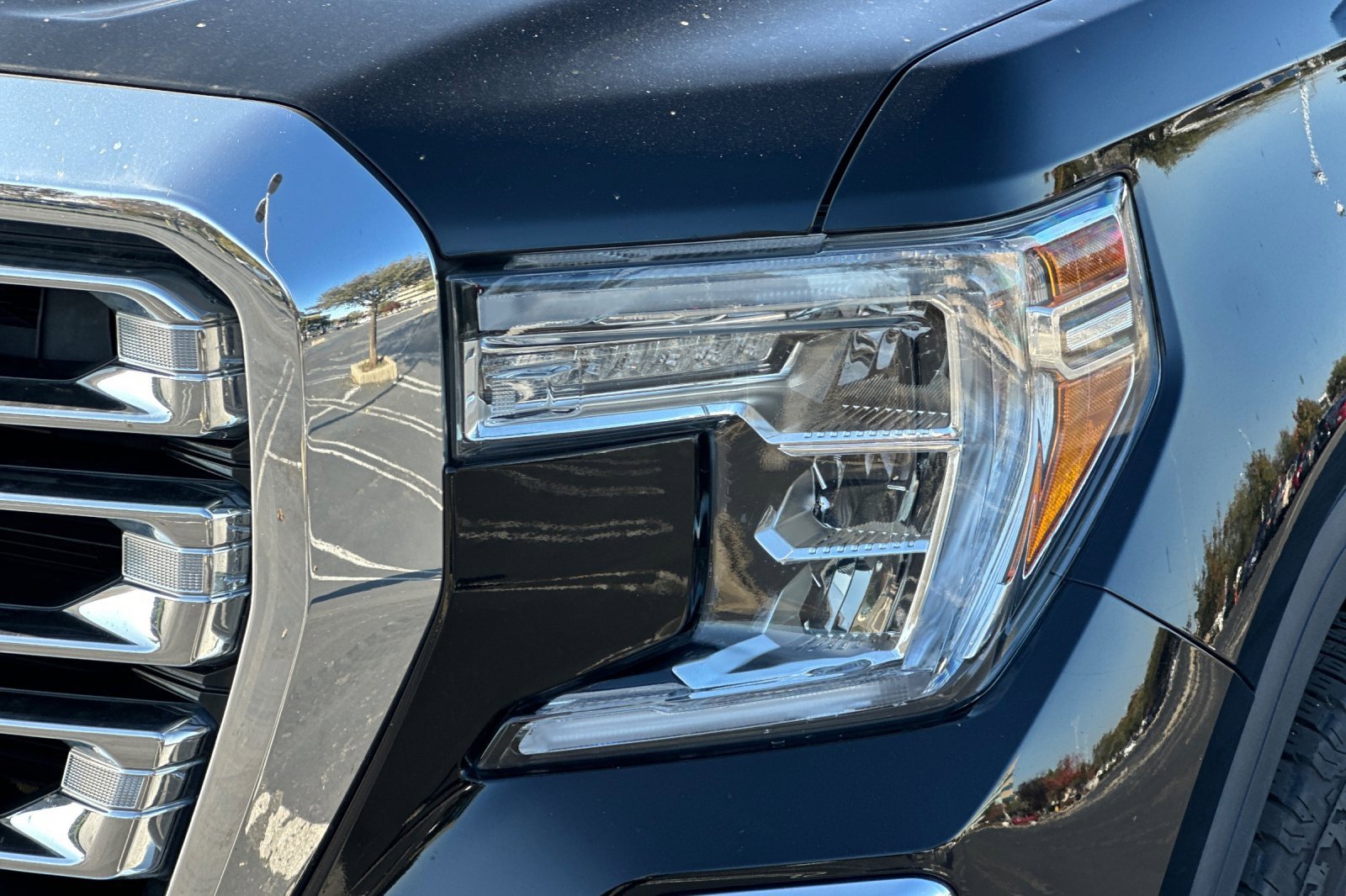 Used 2020 GMC Sierra 1500 SLT w/ SLT Premium Plus Package image 50