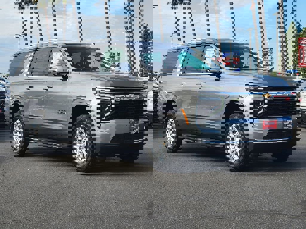 New 2026 Chevrolet Suburban LS image 26