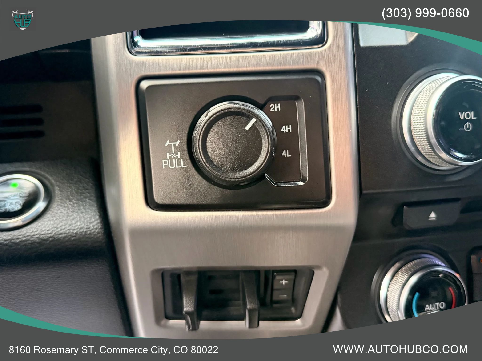 Used 2017 Ford F350 Platinum w/ Platinum Ultimate Package AWD/4WD image 21