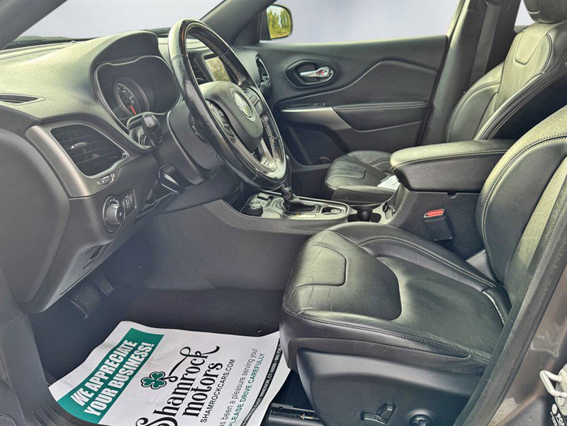 Used 2021 Jeep Cherokee Latitude Lux 80th Anniv w/ Quick Order Package 26U 80TH image 14