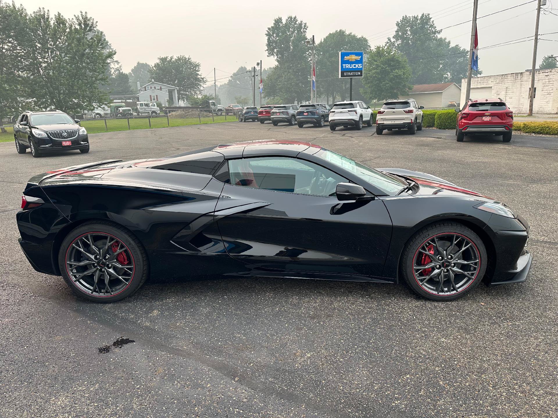 New 2027 Chevrolet Corvette Stingray Convertible w/ Battery Protection Package RWD image 4