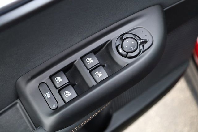 New 2025 Alfa Romeo Tonale Veloce w/ Premium Package image 13