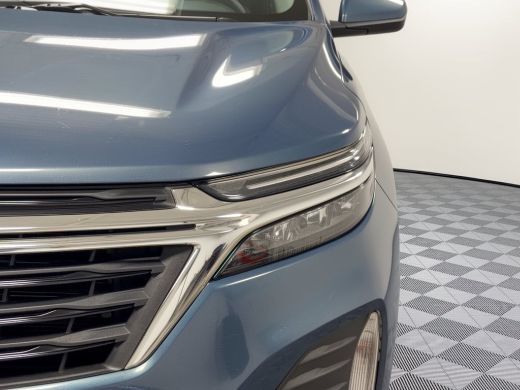 Used 2024 Chevrolet Equinox LT FWD image 12