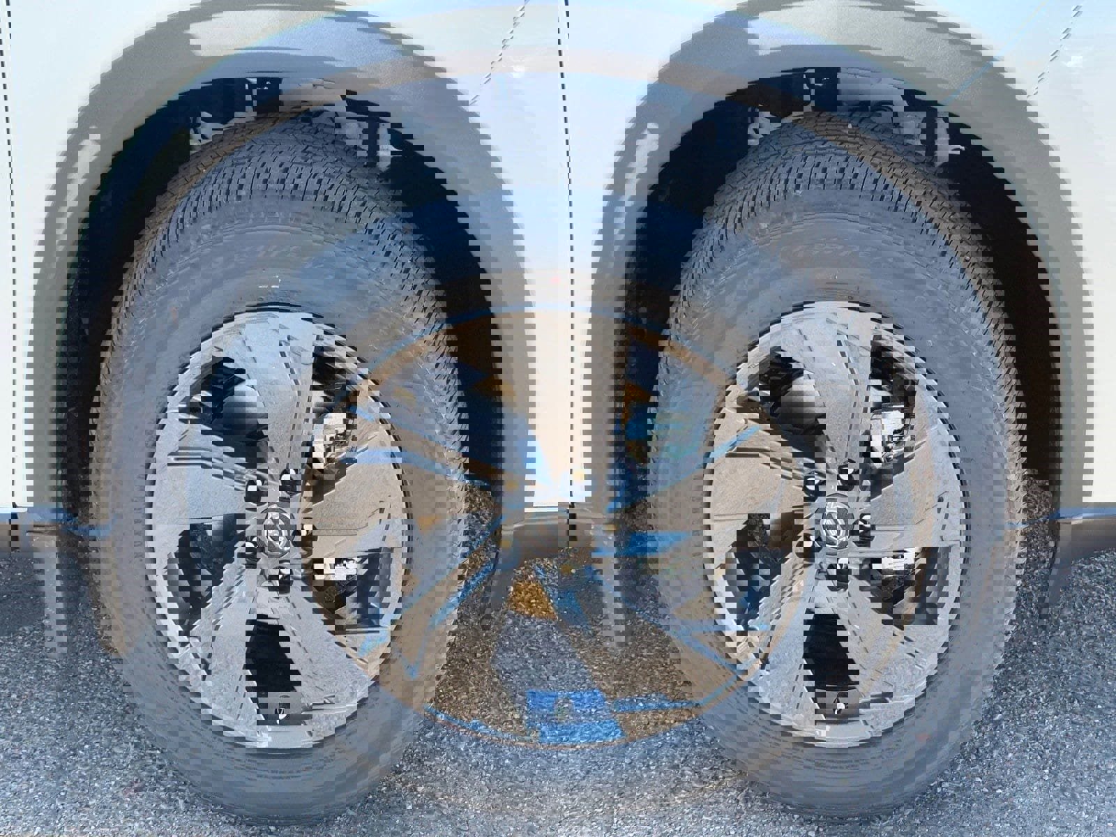 New 2026 Nissan Rogue SV image 9