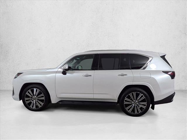 Used 2026 Lexus LX 600 4WD w/ Accessory Package (Z1) image 2