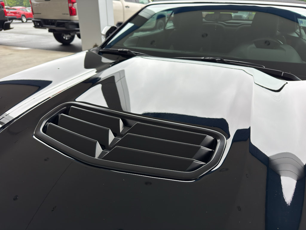 Used 2023 Chevrolet Camaro LT w/ RS Package RWD image 7
