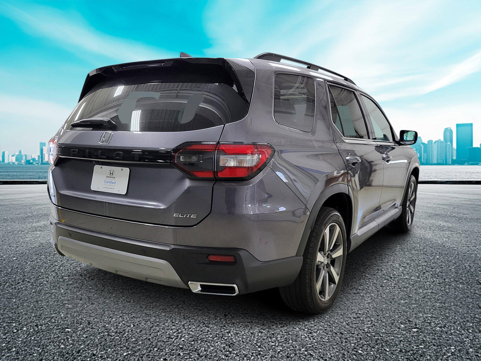 Certified 2025 Honda Pilot Elite image 4