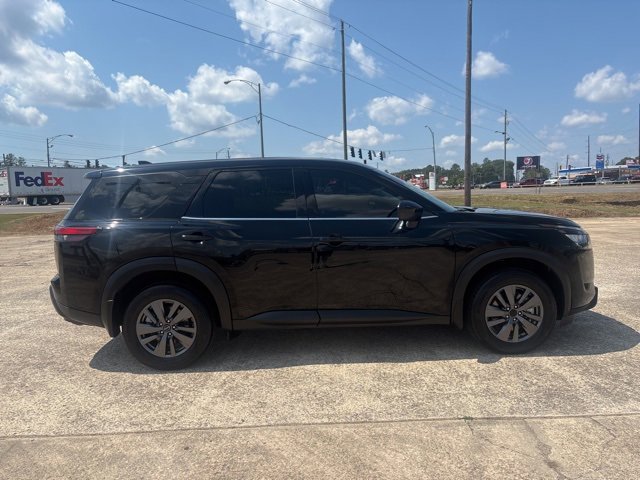 Used 2024 Nissan Pathfinder S