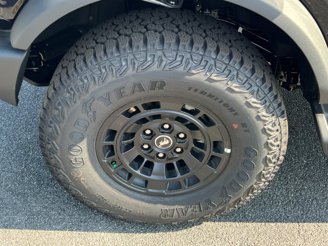 New 2026 Ford Bronco Outer Banks w/ Sasquatch Package AWD/4WD image 14