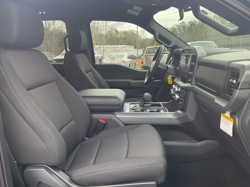 New 2026 Ford F150 XLT image 12