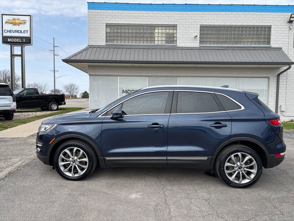 Used 2017 Lincoln MKC Select w/ Lincoln MKC Climate Package image 6