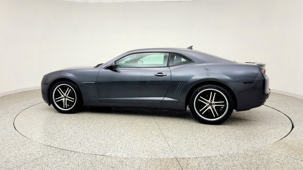 Used 2011 Chevrolet Camaro LT w/ RS Package RWD image 8