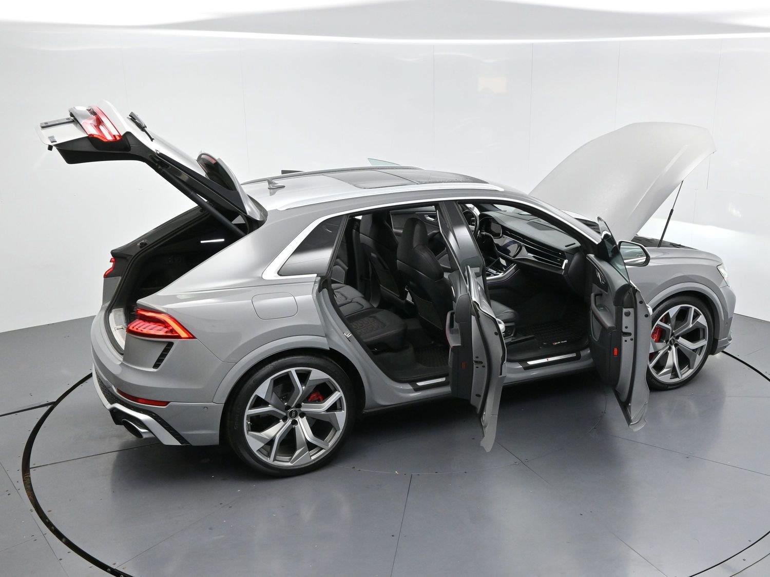 Used 2023 Audi RS Q8 w/ Executive Package AWD/4WD image 44