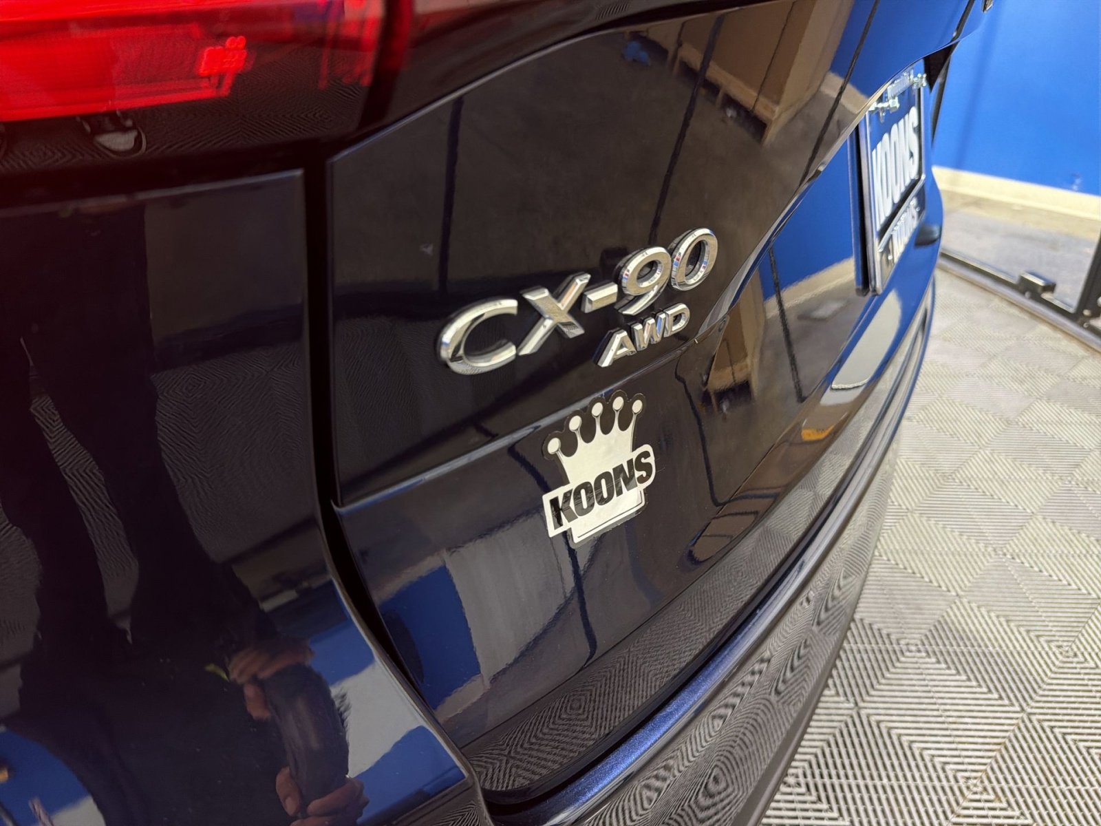 Used 2024 MAZDA CX-90 Plug-In Hybrid w/ Preferred image 29