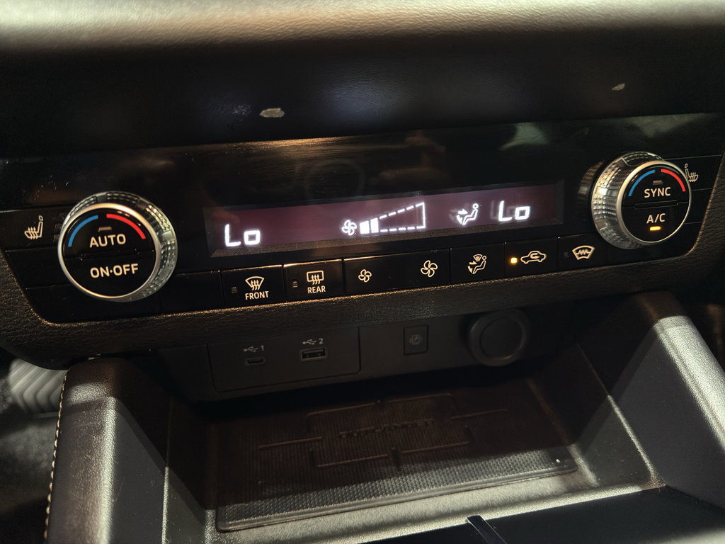 Used 2022 Mitsubishi Outlander SE AWD/4WD image 14