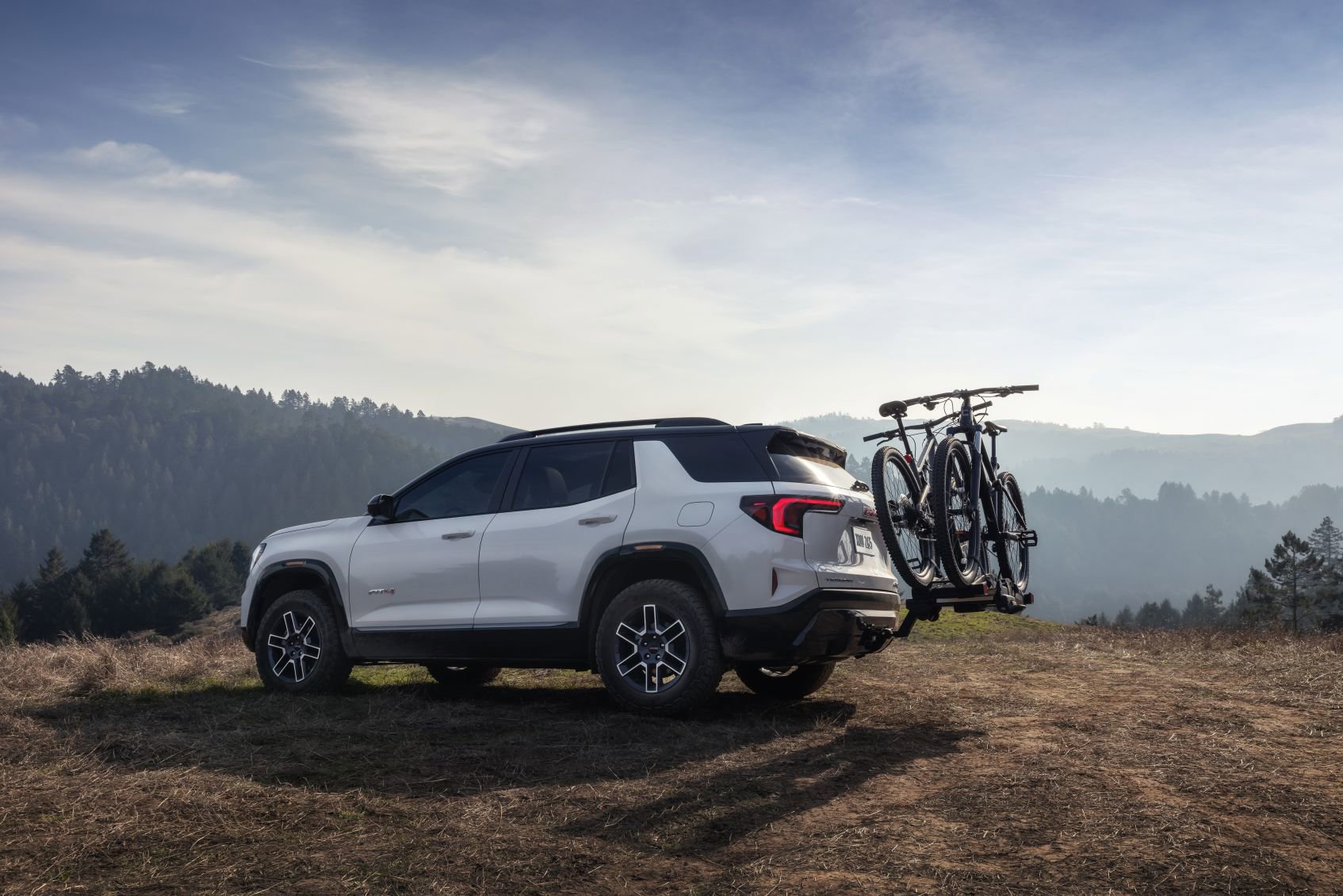 New 2026 GMC Terrain Elevation w/ Black Edition FWD image 4