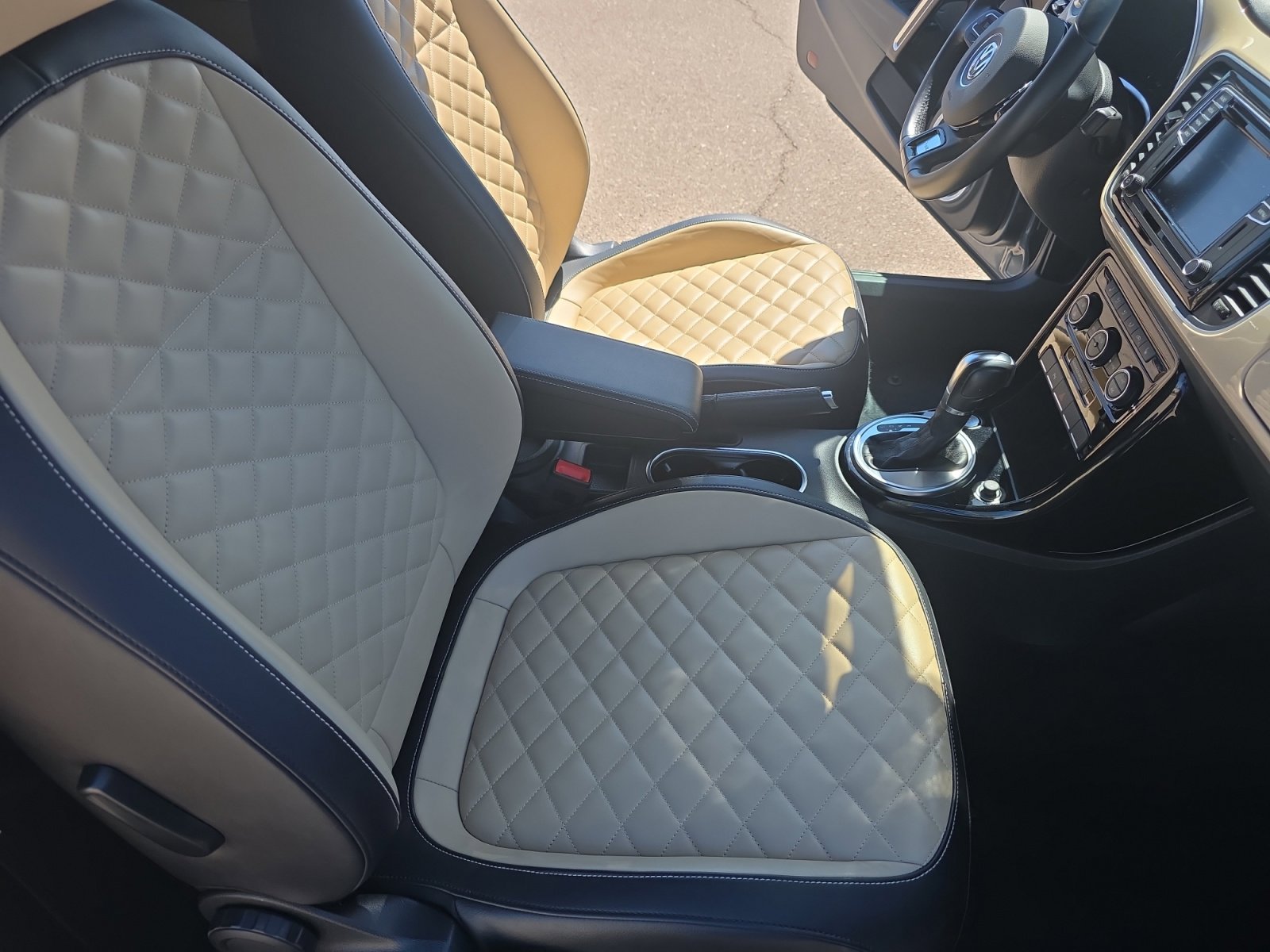 Used 2019 Volkswagen Beetle 2.0T Final Edition SEL image 19