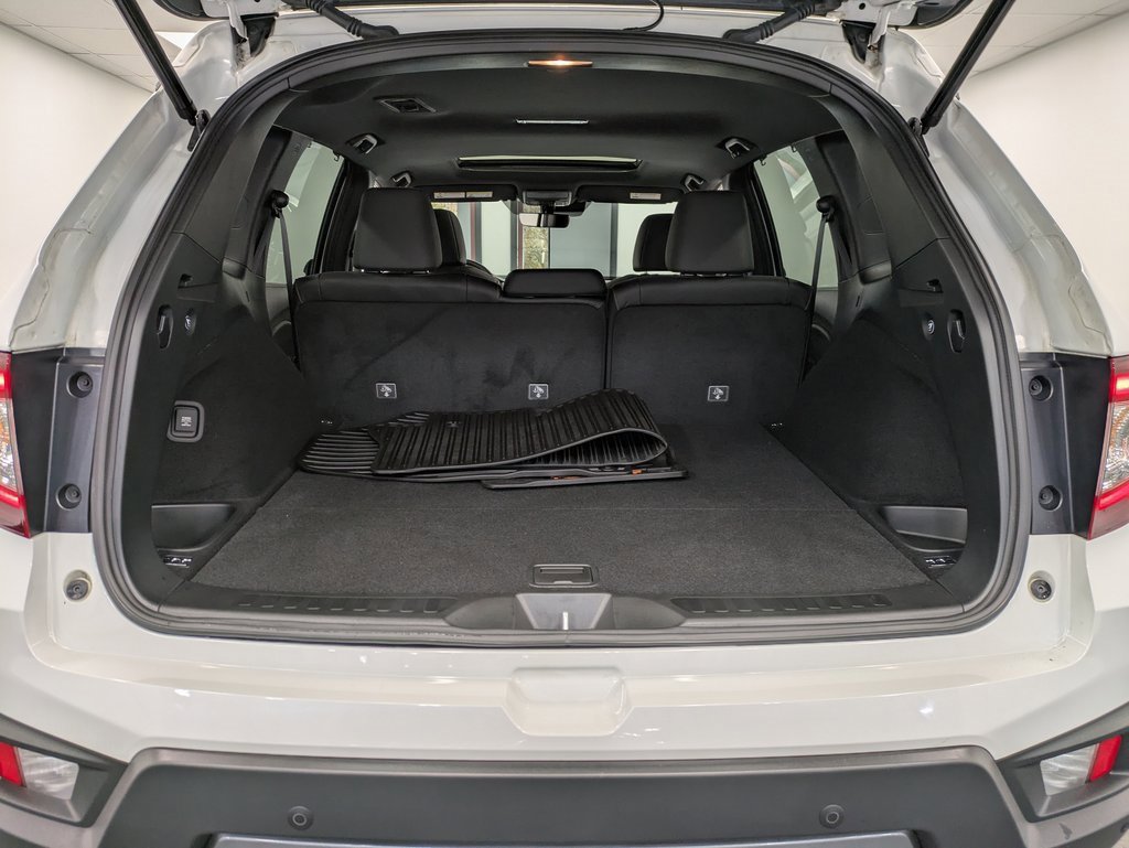 Certified 2022 Honda Passport TrailSport image 24