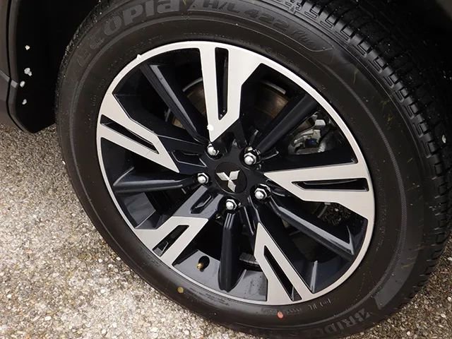 Used 2025 Mitsubishi Eclipse Cross SE image 7