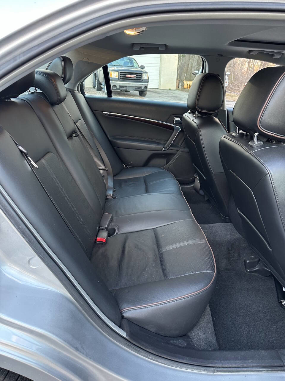 Used 2012 Lincoln MKZ AWD image 11