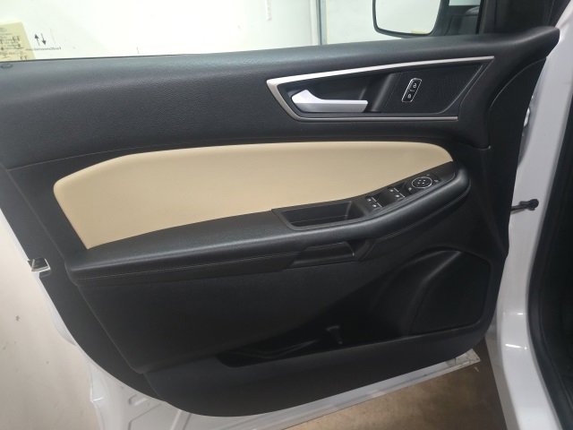 Used 2023 Ford Edge SEL w/ Convenience Package image 17