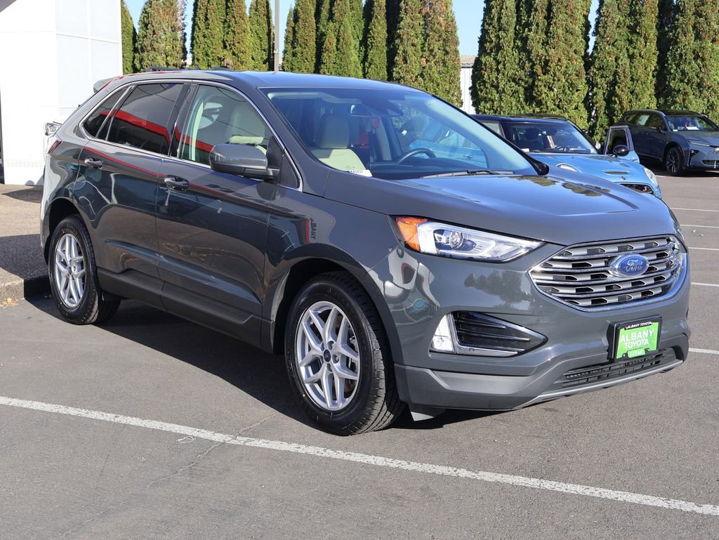 Used 2021 Ford Edge SEL w/ Cargo Accessory Package image 10