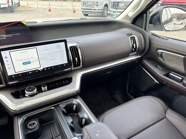 New 2026 Ford Expedition Platinum w/ Platinum Ultimate Package AWD/4WD image 14