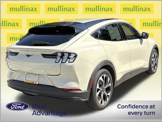 Certified 2025 Ford Mustang Mach-E Select w/ Comfort Package Lite image 4