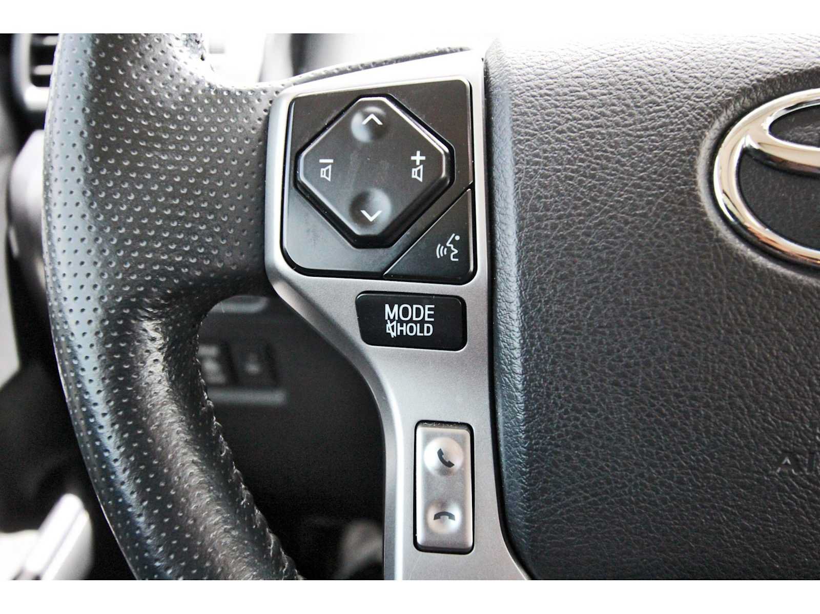 Used 2023 Toyota 4Runner SR5 Premium w/ Moonroof Package RWD image 15