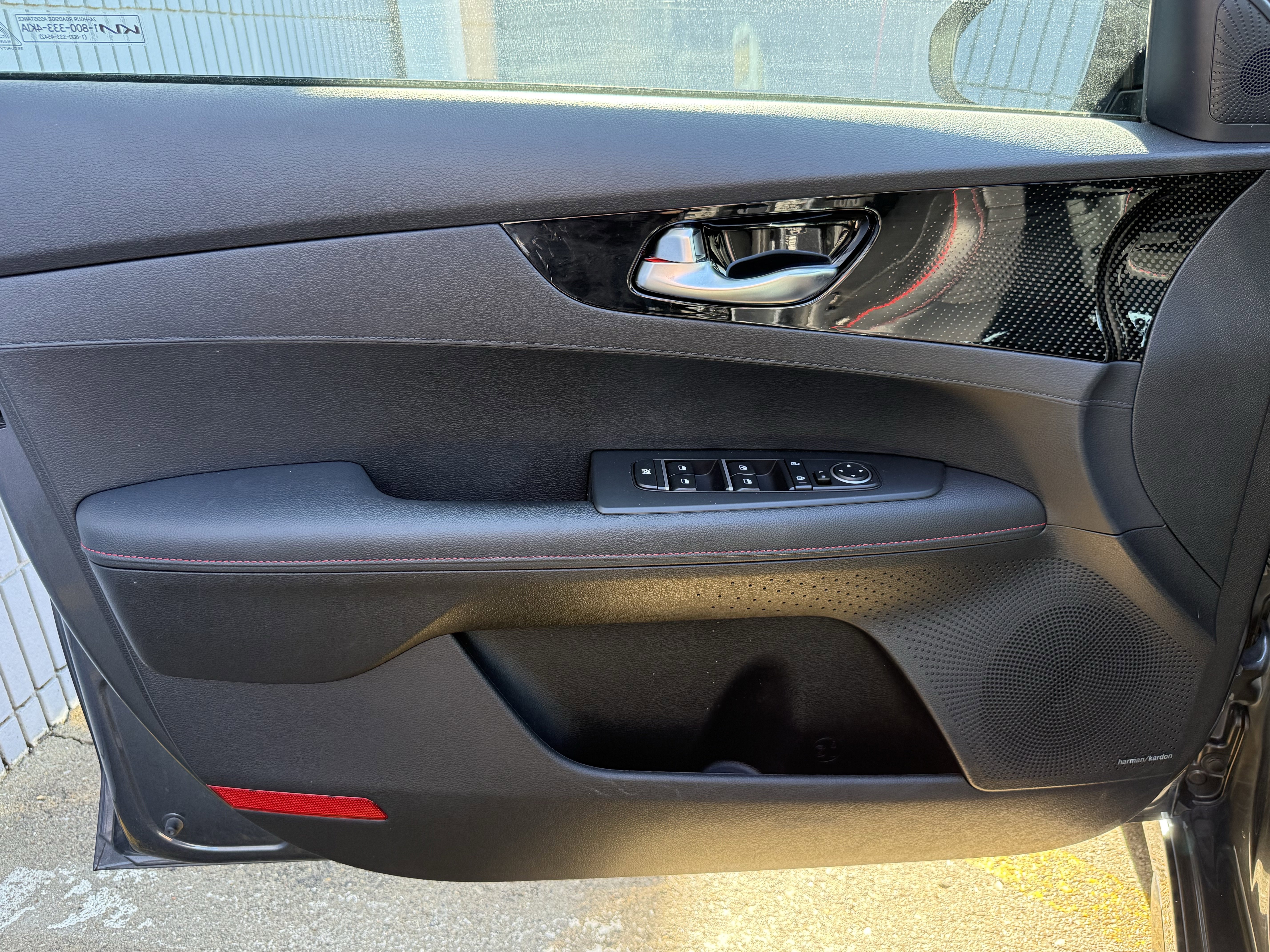 Used 2023 Kia Forte GT w/ GT2 Package image 10