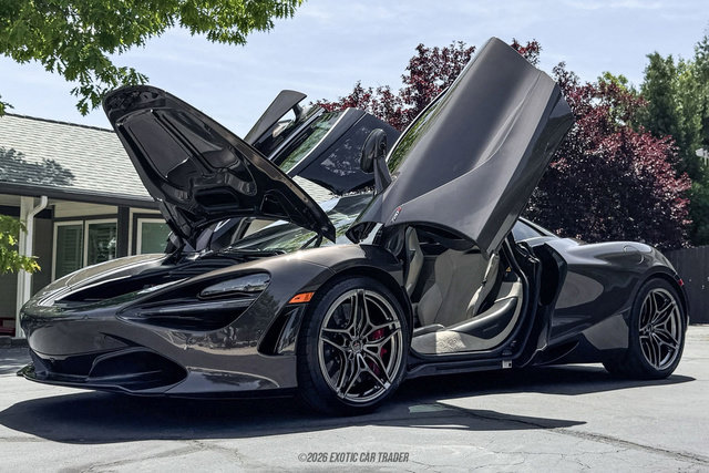 Used 2018 McLaren 720S Luxury RWD image 15