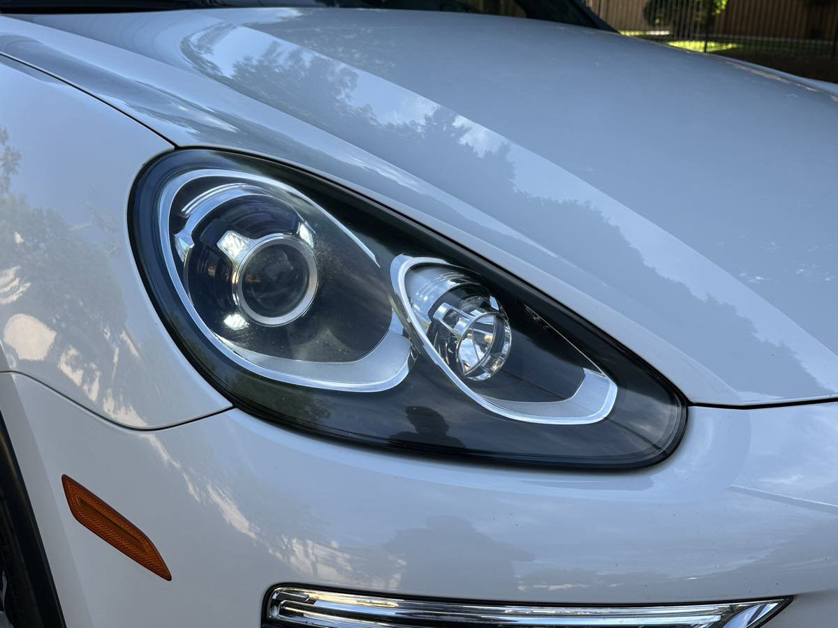 Used 2016 Porsche Cayenne AWD/4WD image 53