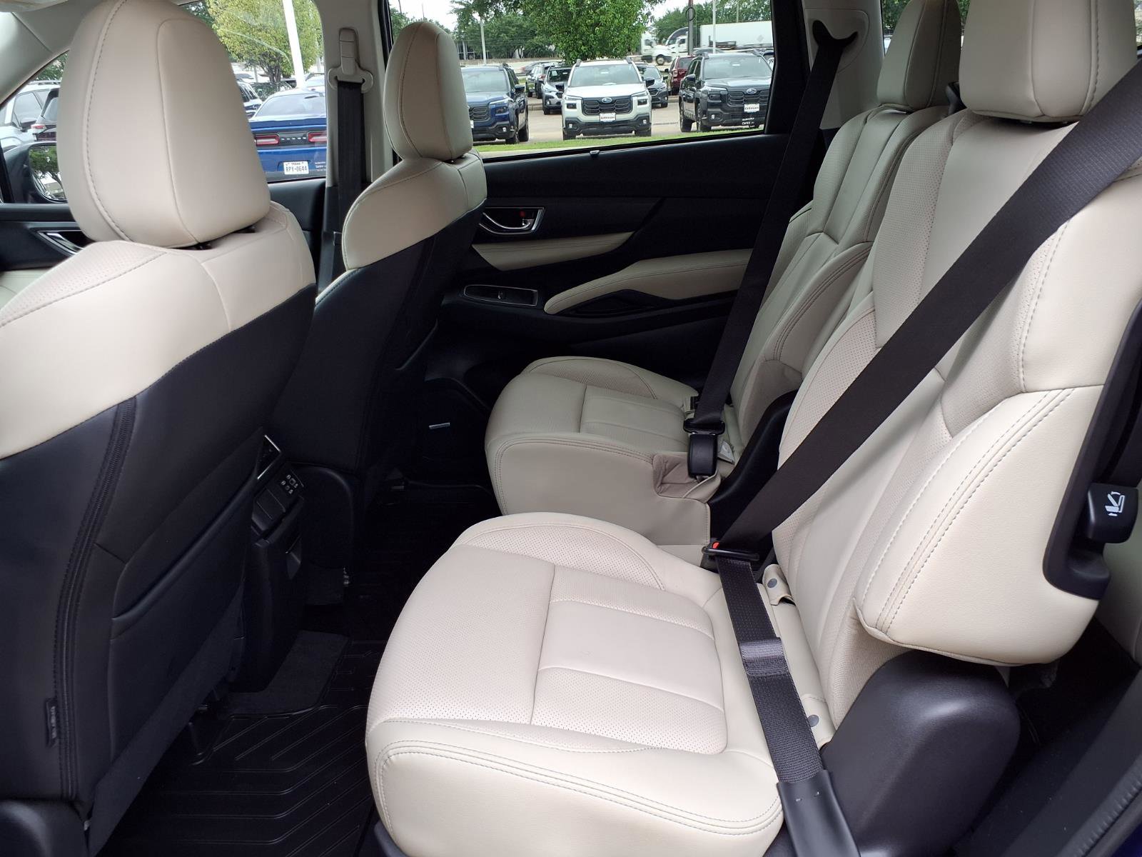 Certified 2026 Subaru Ascent Limited AWD/4WD image 18