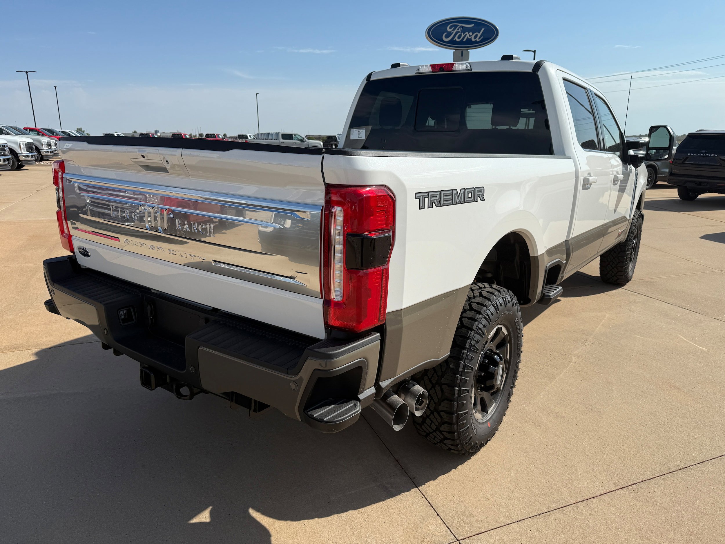 New 2026 Ford F250 King Ranch AWD/4WD image 7