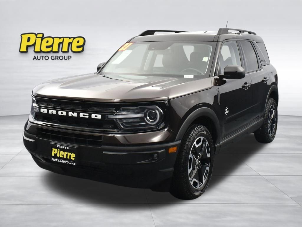 Used 2021 Ford Bronco Sport Outer Banks image 1